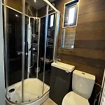 Chaleureuse Annexe Contemporaine