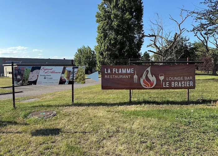 Chaleureuse Annexe Contemporaine Apartman